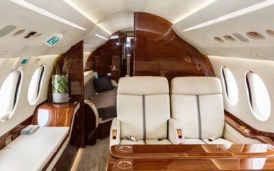 I sold private jet charter flights for a year. Here’s the best way to book a flight on the exclusive aircraft.