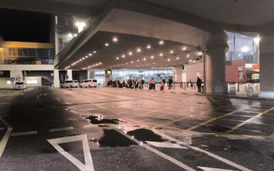 Taxi driver allegedly attacked with iron bar by ‘pirate’ operator at Malaga Airport | Sur in English